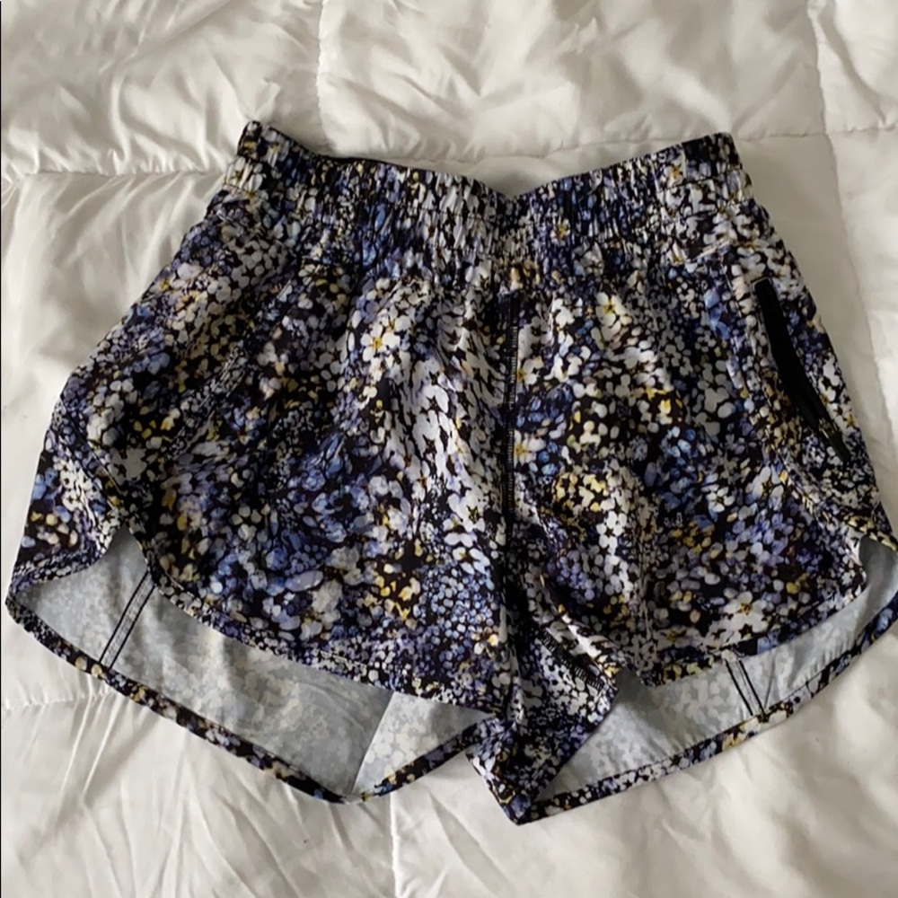 Lululemon Tracker Short V